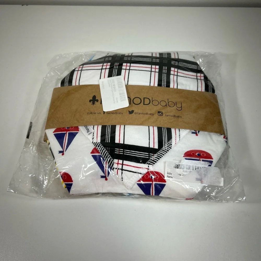FARNOD Baby Bandana Drool Bibs 4‎ Pack Sailboats Plaid Blue Pattern Triangle